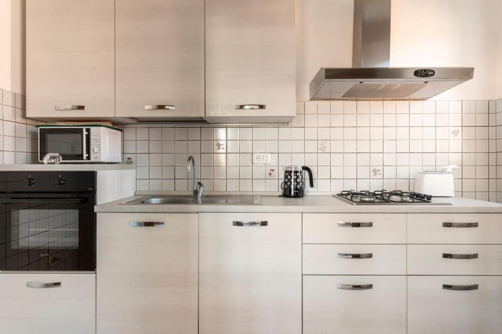 Chic Italian Escape - Casa Vacanze Lorusso Montecatini Terme Bagian luar foto